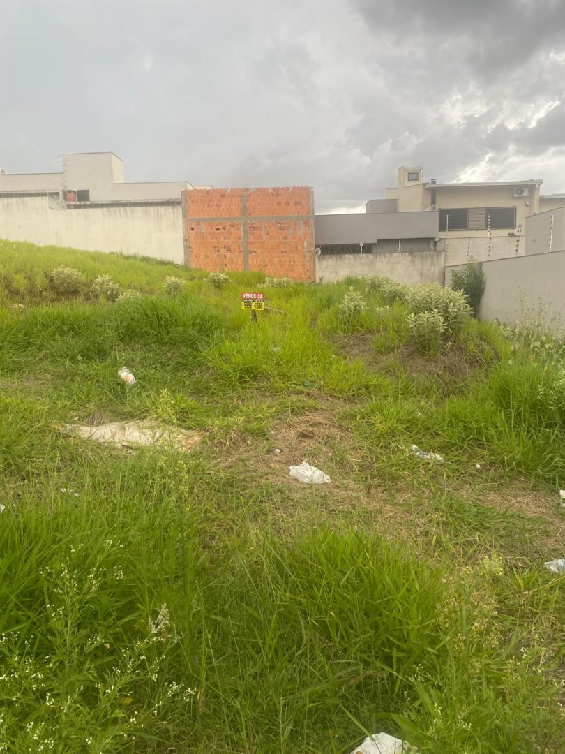 TERRENO NA VILA ESPERANÇA